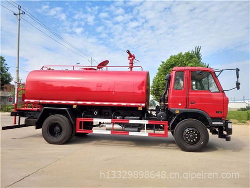 東風六驅灑水車 12噸強勁動力，綠化噴灑新選擇